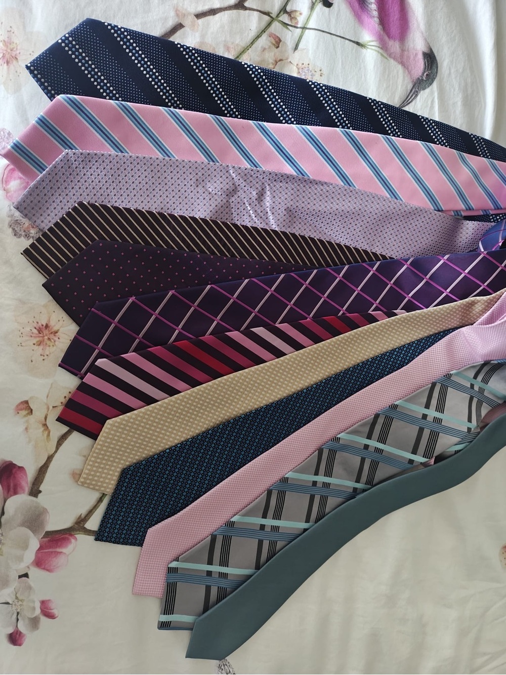 12 neck ties